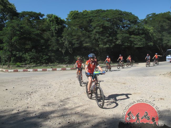 Myanmar Easy Cycle Tours - 4 Days 3