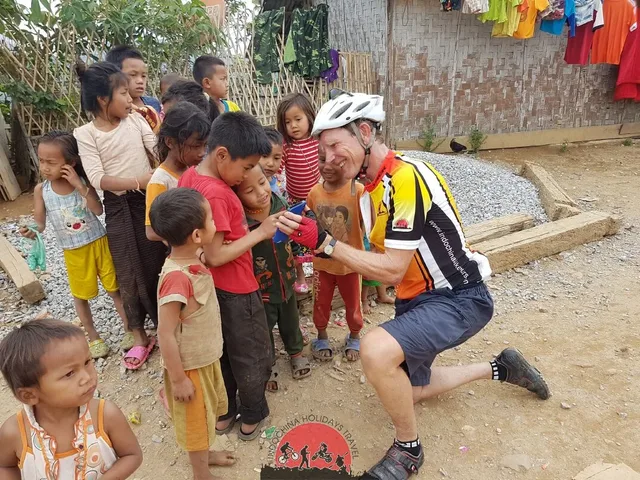 Myanmar Cycling Holidays – 8 Days 4
